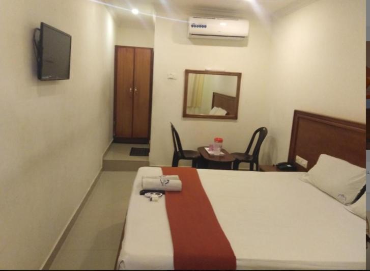 Banani Resort By Wb Inn Gosaba Ngoại thất bức ảnh