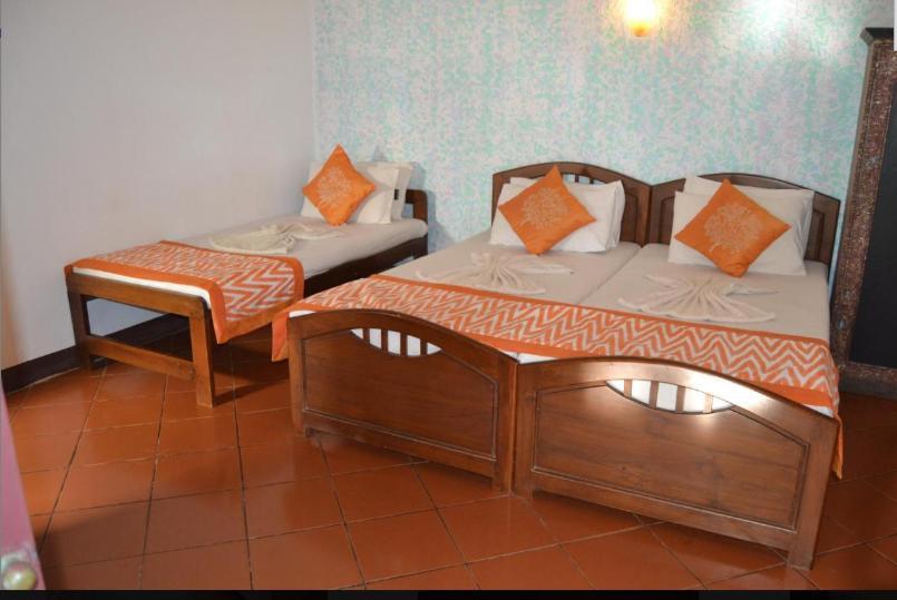 Banani Resort By Wb Inn Gosaba Ngoại thất bức ảnh